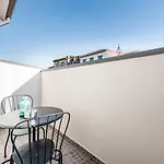 Appartamento Guestready - Crayon Walls Oporto