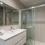 Guestready - Crayon Walls *