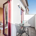 Guestready - Crayon Walls * Πόρτο