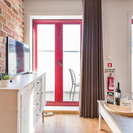 Guestready - Crayon Walls Apts Apartment Porto