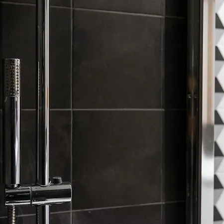 Apartamento Guestready - Crayon Walls Apts Porto