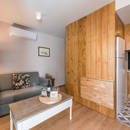 Guestready - Crayon Walls Apts