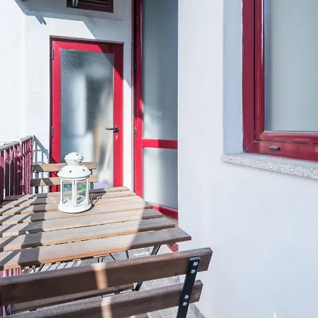 Guestready - Crayon Walls Apts Apartment Porto