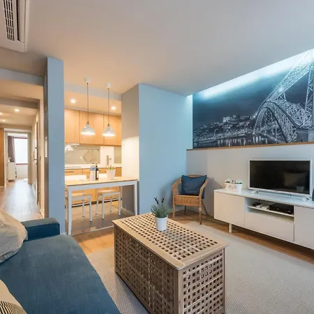 Guestready - Crayon Walls Apts Apartment Porto