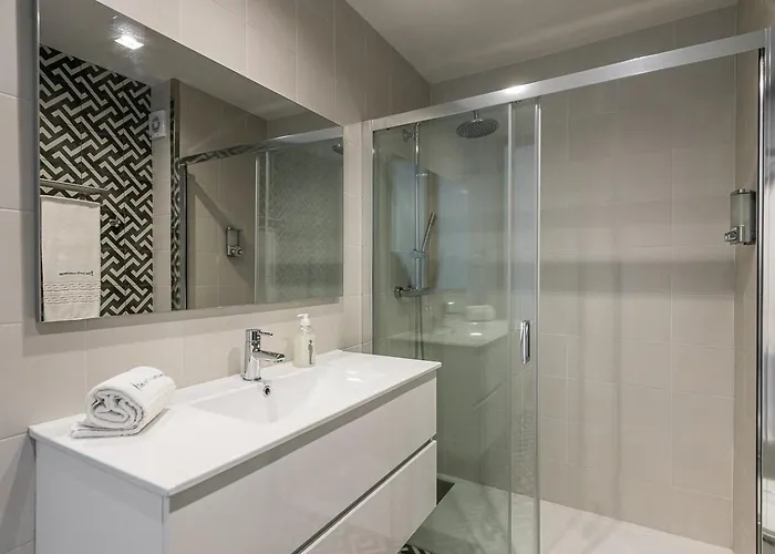 Guestready - Crayon Walls *