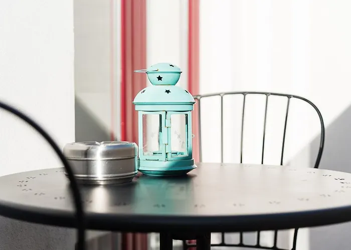 Guestready - Crayon Walls *