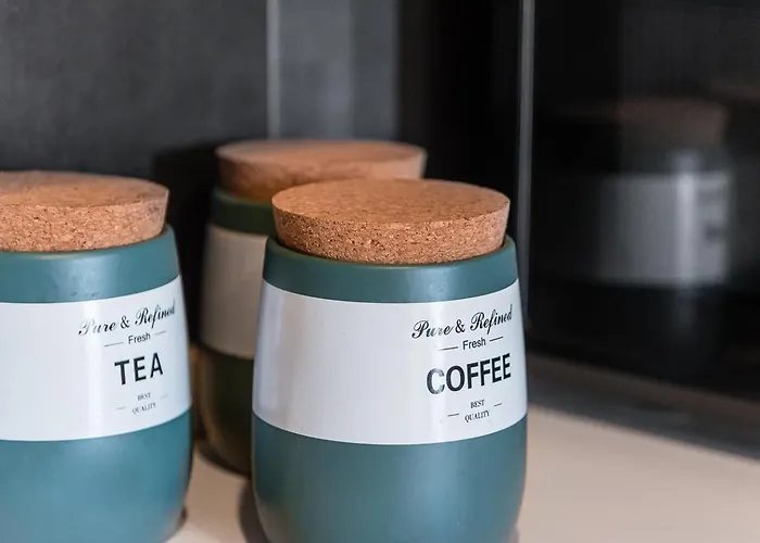 Guestready - Crayon Walls *