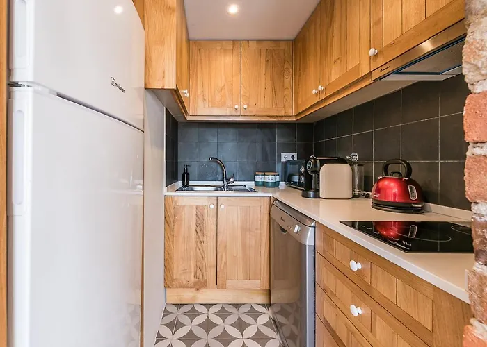 Guestready - Crayon Walls